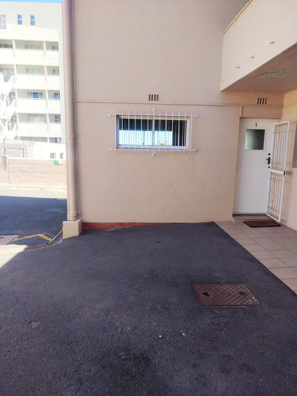 1 Bedroom Property for Sale in Strand Western Cape